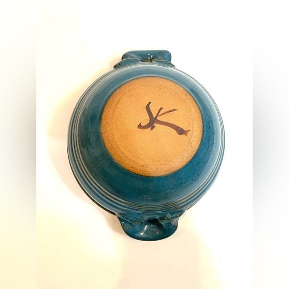 Blue Stoneware Studio Pottery Casserole Bowl Signed by Artist Suzanne Kent - Picture 8 of 9
